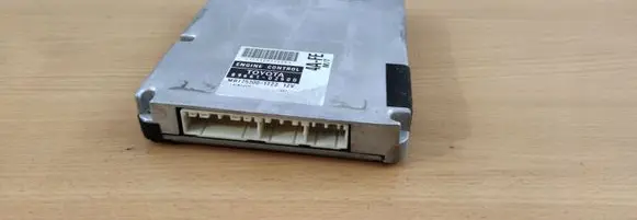 Toyota Corolla E110 Other control units/modules 8966102500