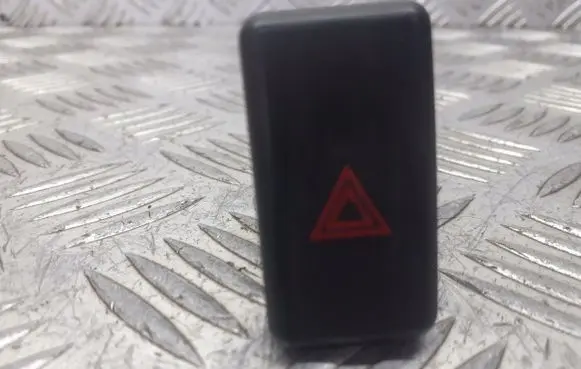 Mazda 3 I Hazard warning light relay BP4K664H0
