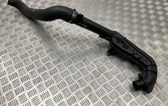 Intercooler hose/pipe