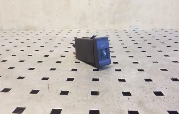 Audi A6 S6 C4 4A Seat heating switch 4A0963563B