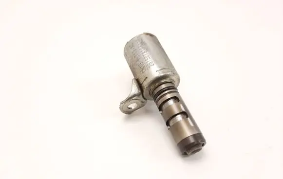 Ford Mondeo MK V Camshaft position sensor CN1G6L713AC