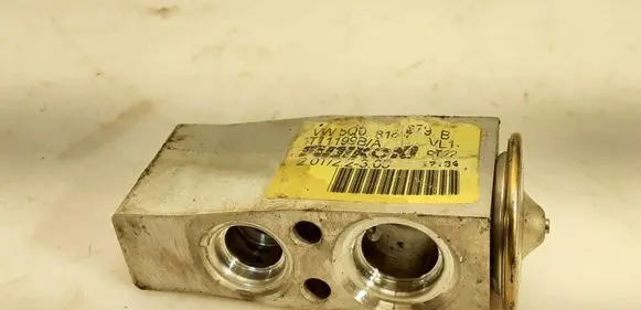 Air conditioning (A/C) expansion valve