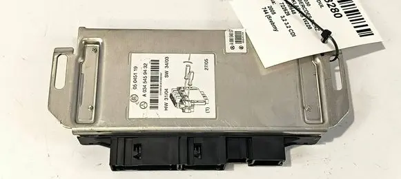 Mercedes-Benz S W220 Central body control module A0345459432