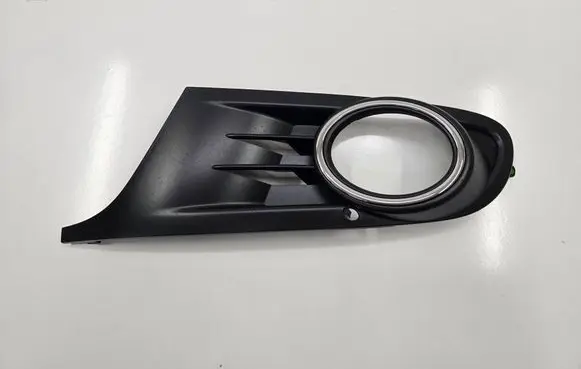 Volkswagen Golf VI Front fog light trim/grill 5K0853665