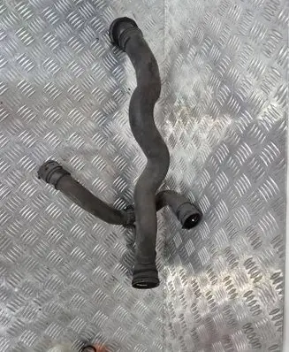 Opel Astra K Intercooler hose/pipe 39017741