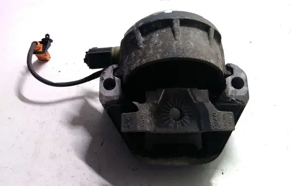 Audi A6 S6 C7 4G Engine mount bracket