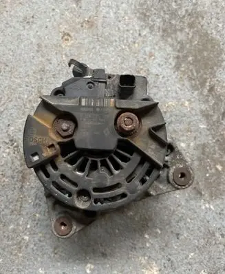 Renault Laguna II Generator/alternator 0124525133 8200692869