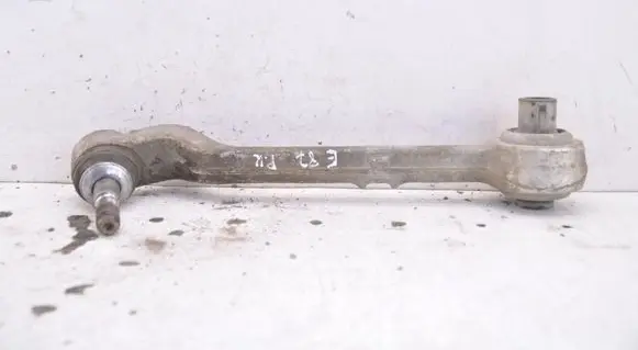 BMW 1 E81 E87 Front lower control arm/wishbone 6763699L