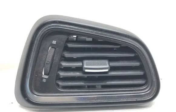 Renault Kadjar Dashboard side air vent grill/cover trim