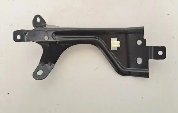 BMW 4 G22 G23 G24 G26 Webasto auxiliary heater mount bracket 6814569