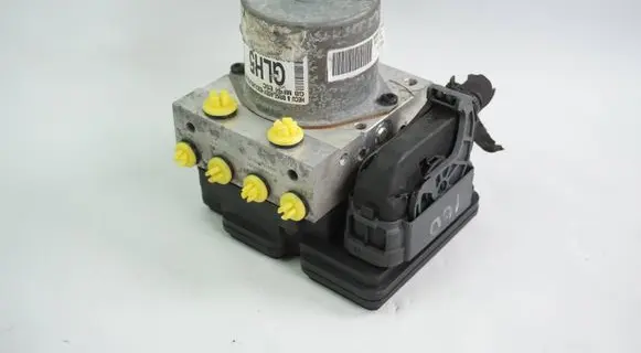 Hyundai i20 (GB IB) ABS Pump 58920C8250 C858920550 C858930550