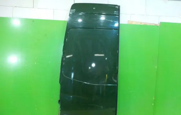 Mercedes-Benz Sprinter W906 Rear door XP253