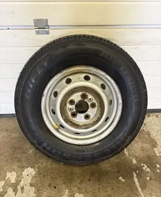Iveco Daily 4th gen R15 spare wheel 15459