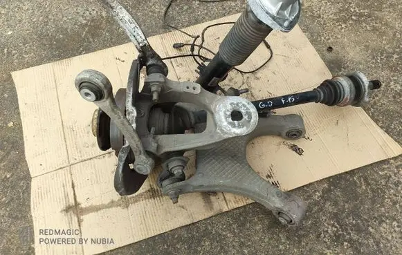 BMW X5 F15 Rear wheel hub spindle/knuckle 