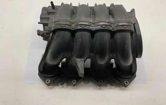 Peugeot 307 Intake manifold 9635885080 F02840 0261230043