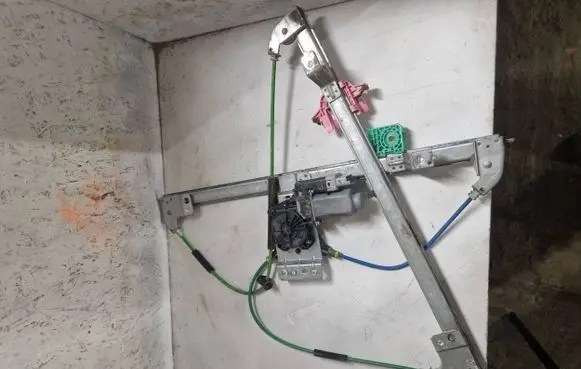 Citroen Jumpy Front door window regulator with motor