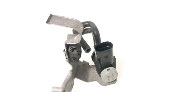 Volkswagen PASSAT CC Vacuum valve 1K0906283A