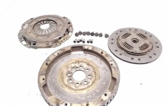 Mercedes-Benz Vaneo W414 Clutch set kit 16601F 3082294931
