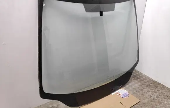 Honda Civic Front windscreen/windshield window 43R001589 AS1M1247DOT682