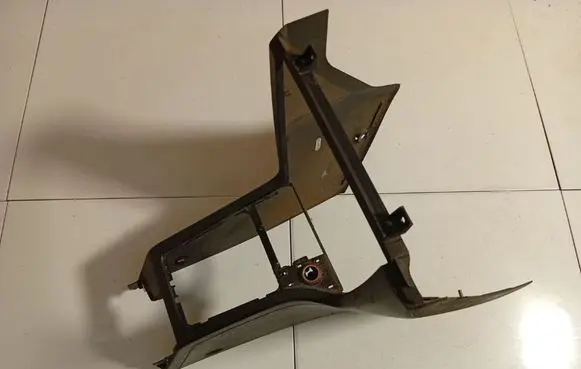 Opel Vectra C Center console 13134579