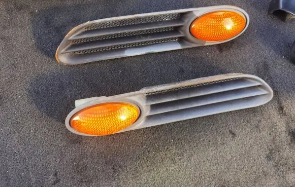 Mini One - Cooper R50 - 53 Front wheel arch liner splash guards MINIR50BOTNIK