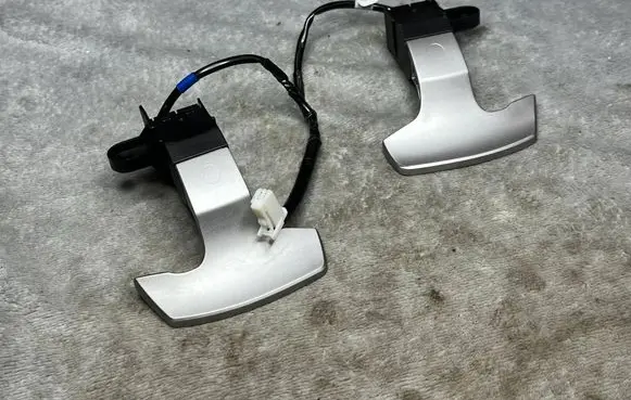 Subaru Outback Rear glass lock/latch 34325AJ000