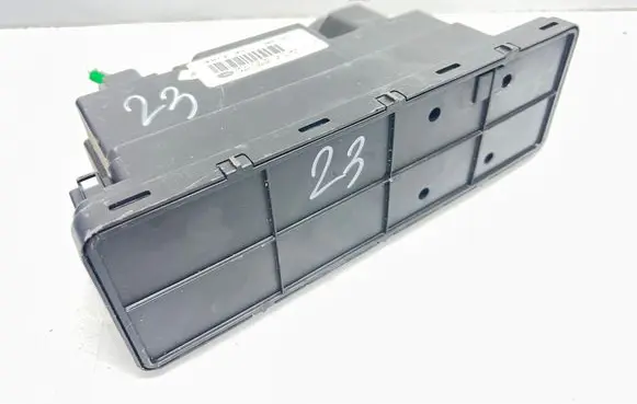 Mercedes-Benz E W210 Central locking vacuum pump 2108001848