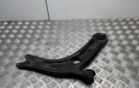 Volkswagen PASSAT B8 Front lower control arm/wishbone 3Q0407154B