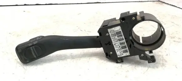Volkswagen PASSAT B5.5 Indicator stalk 8L0953513S 7020905