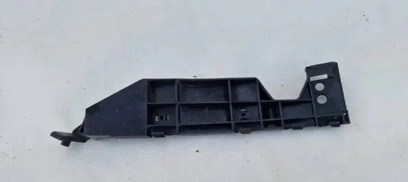Suzuki Swift II Front bumper mounting bracket 7173263J1