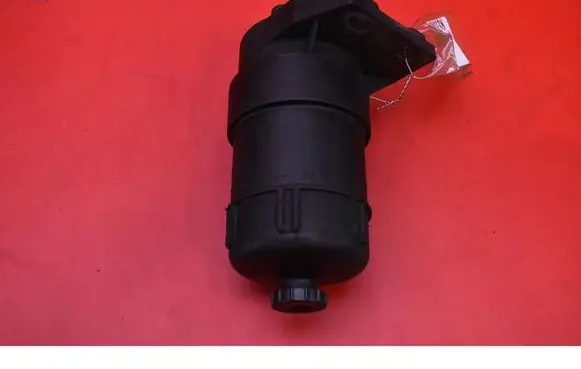 Volvo S60 Fuel filter housing 8616848