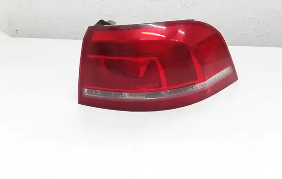 Volkswagen PASSAT B7 Rear/tail lights 3AF945096C 605002RE