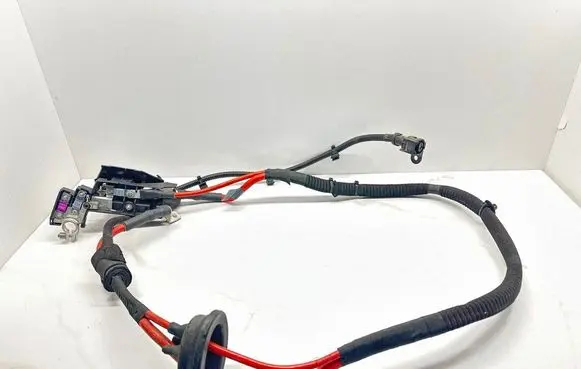Audi Q7 4M Positive cable (battery) 4M0971225AS 79688HW0H