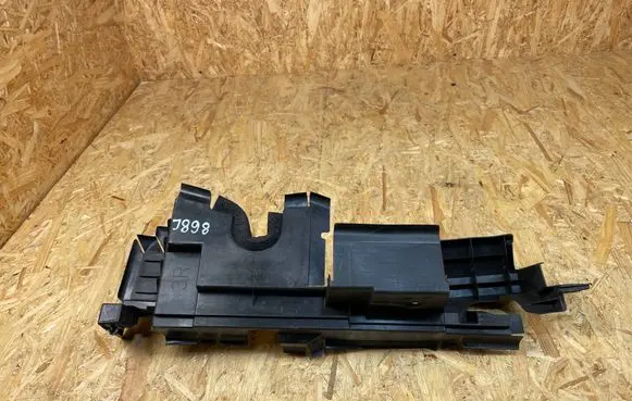 Toyota RAV 4 (XA50) Intercooler air guide/duct channel 1659325120