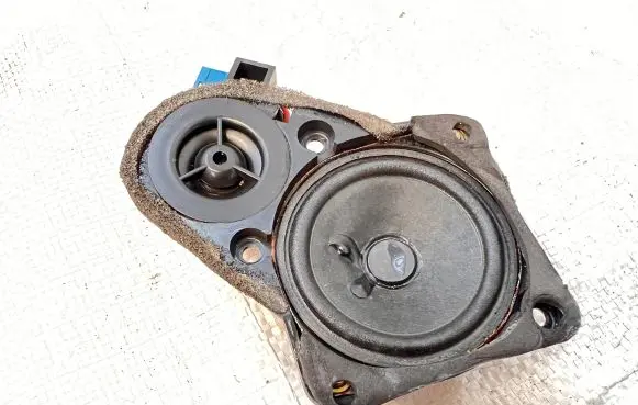 BMW i3 Panel speaker 8366613