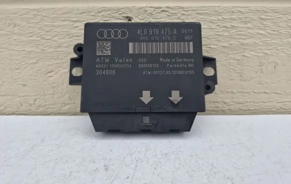 Audi Q7 4L Parking PDC control unit/module 4L0919475A 4H0919475C