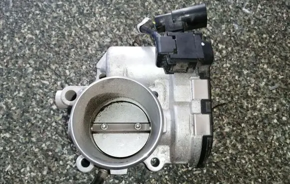 Hyundai Ioniq Throttle valve 3510003HA0
