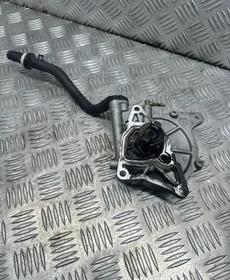 Hyundai Santa Fe Vacuum pump 288102F000 13B13022101