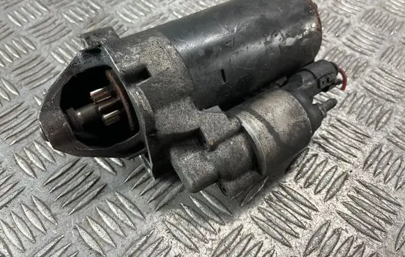 Audi A4 S4 B7 8E 8H Starter motor