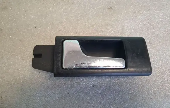 Audi 100 S4 C4 Front door interior handle 4A0837019B