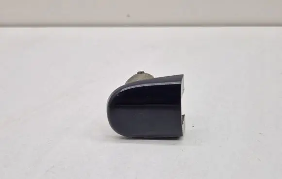 Volkswagen Golf V Loading door cover/cap 1K4839167 3B4839879