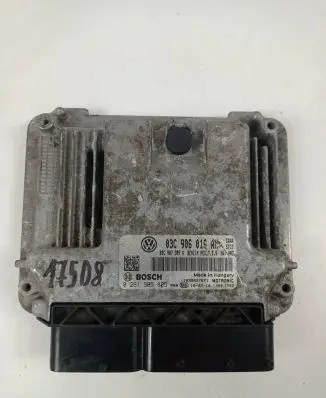 Volkswagen Golf VI Engine control unit/module 03C906016AH 0261S05805