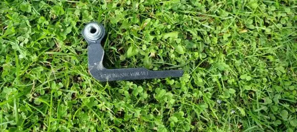 Volvo V60 Front door lower hinge 31457958