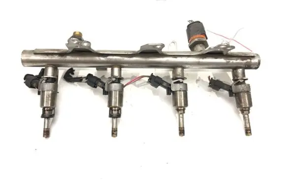 Seat Exeo (3R) Fuel main line pipe 0261500074