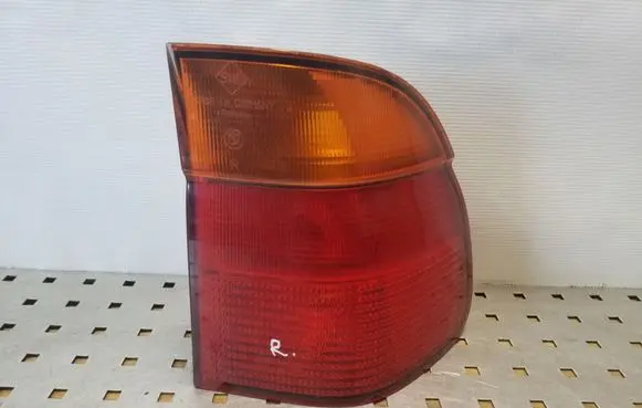 BMW 5 E39 Rear/tail lights 8361672