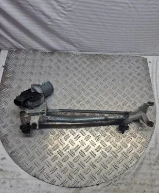 Honda Civic III Front wiper linkage and motor 404564