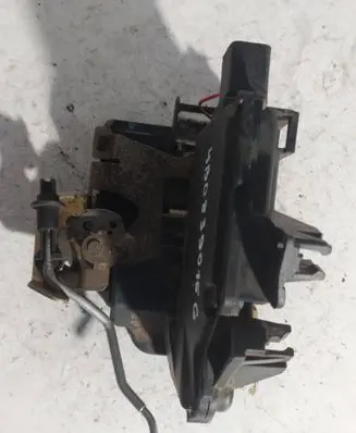 Audi A6 S6 C5 4B Rear door lock 4B0839015G
