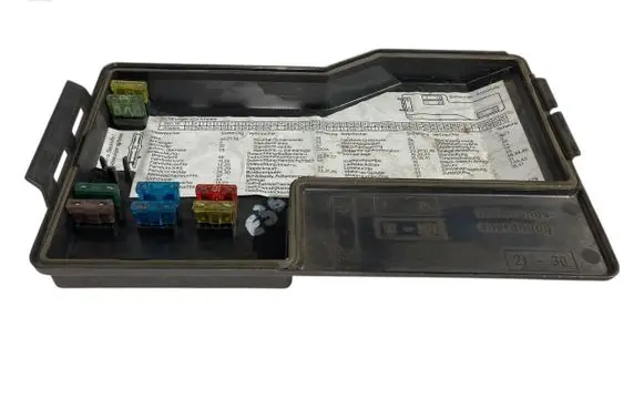 BMW 3 E36 Fuse box cover 1387613 61131387613