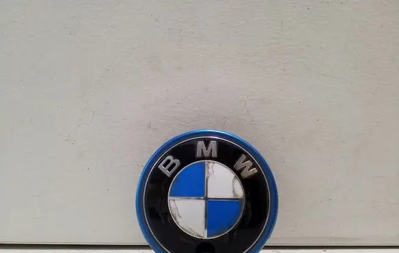 BMW i4 Manufacturers badge/model letters 74413910