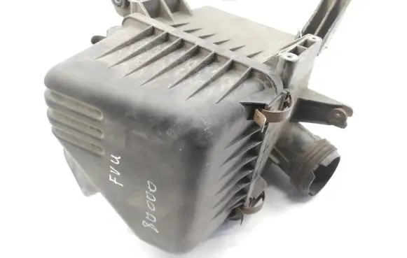 KIA Ceed Air filter box 281002H200